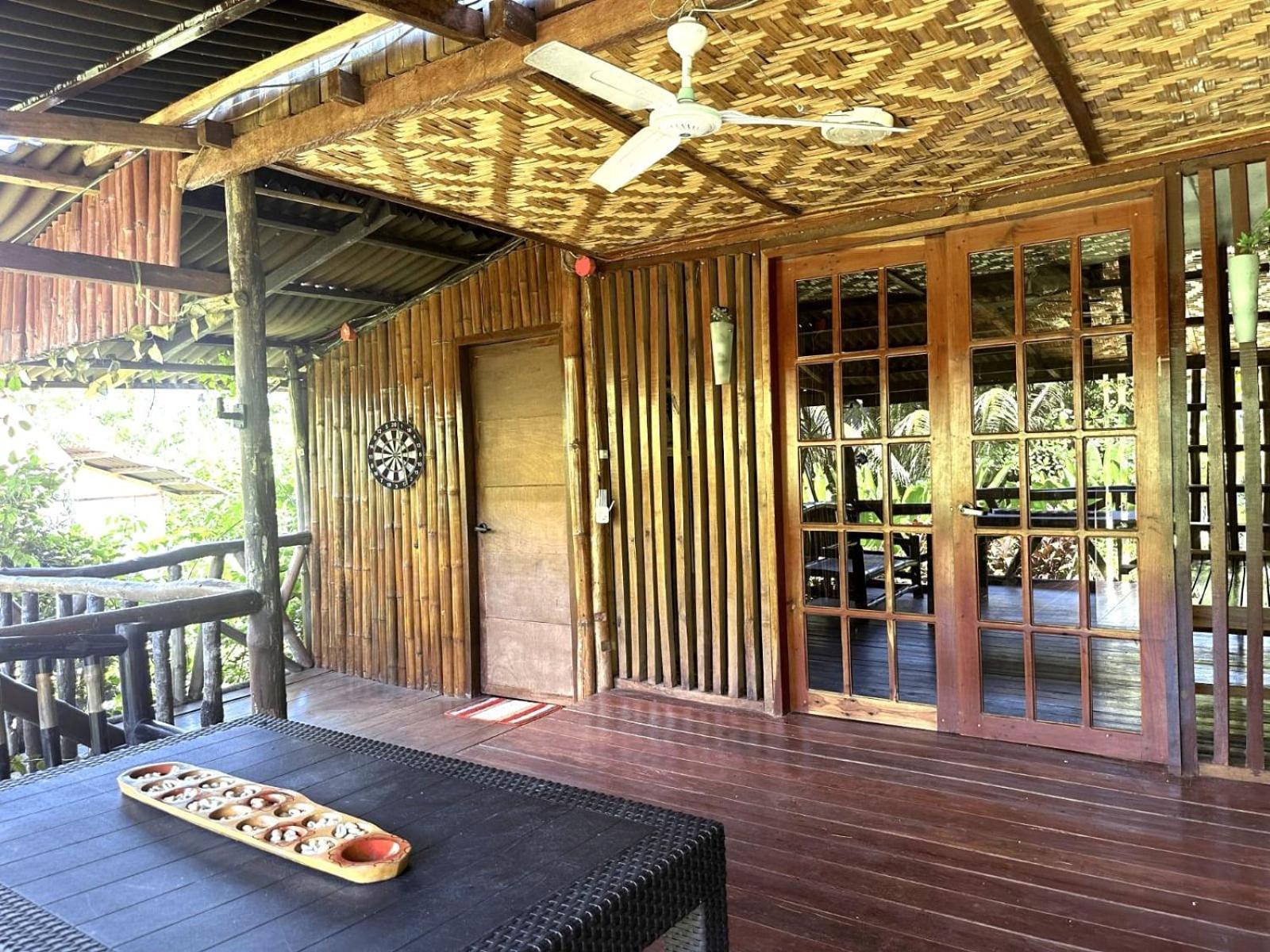 Banlaw Garden Resort Puerto Princesa Buitenkant foto