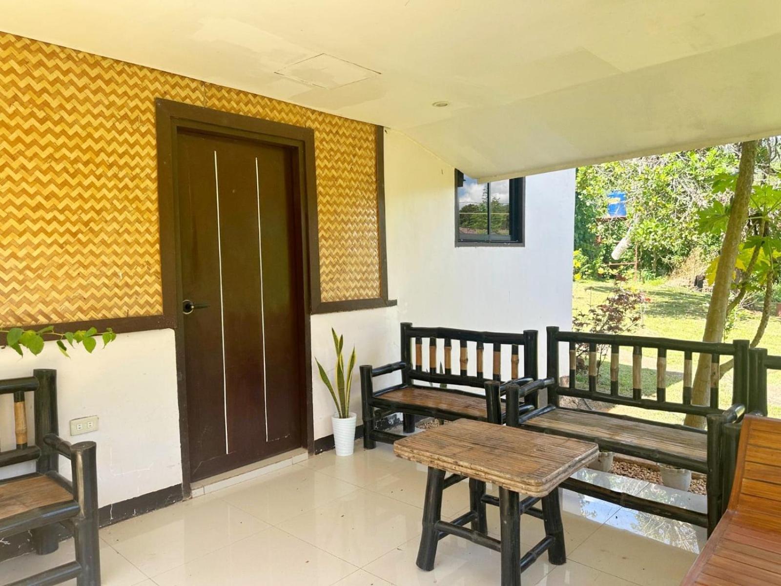 Banlaw Garden Resort Puerto Princesa Buitenkant foto
